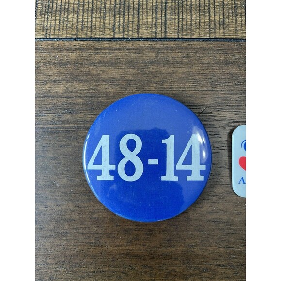 2 VTG Penn State Buttons. 1981 48-14 Game Against Pitt. Rare - Picture 2 of 4